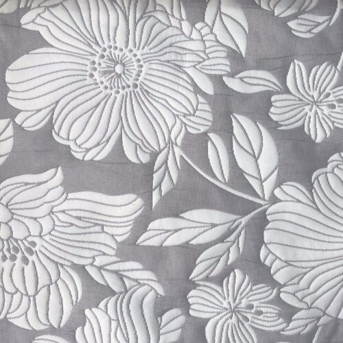 matelasse-flor-gris